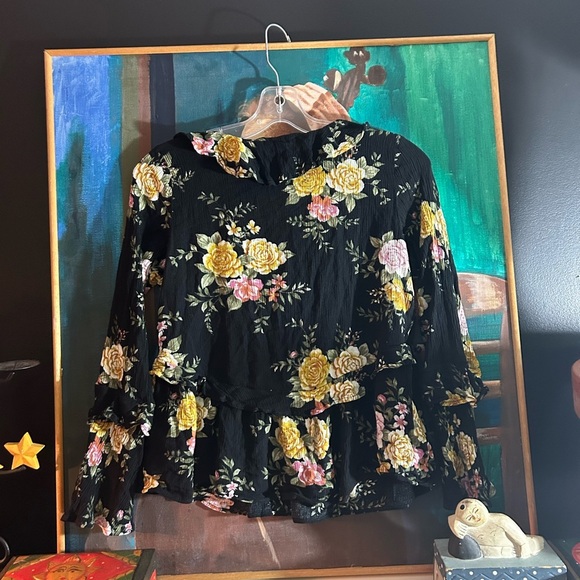 American Eagle Outfitters Boho Black Floral Top Size Small - Picture 8 of 16